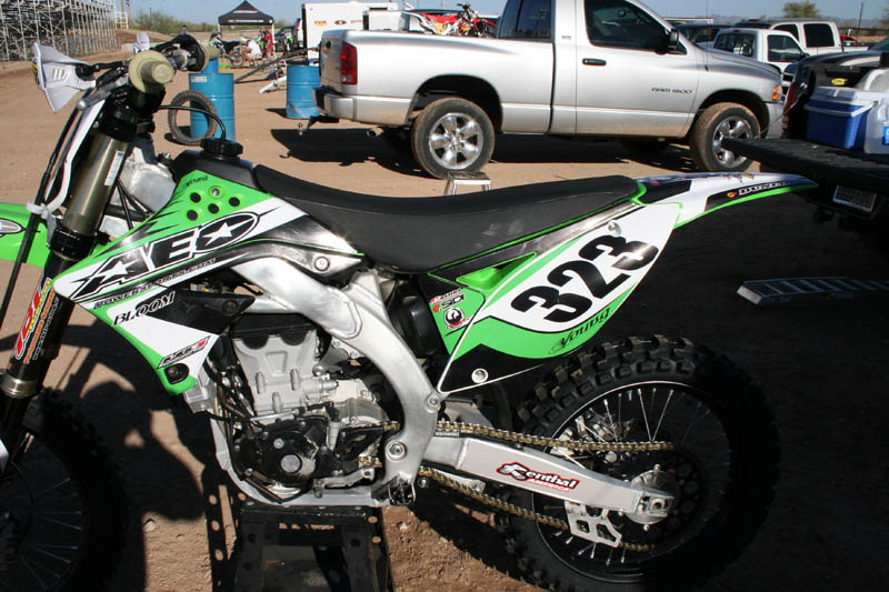 KXF 323